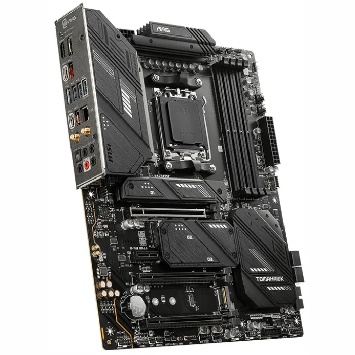 Pamatplate MSI MAG X670E TOMAHAWK WIFI (7E12-001R) - foto 4