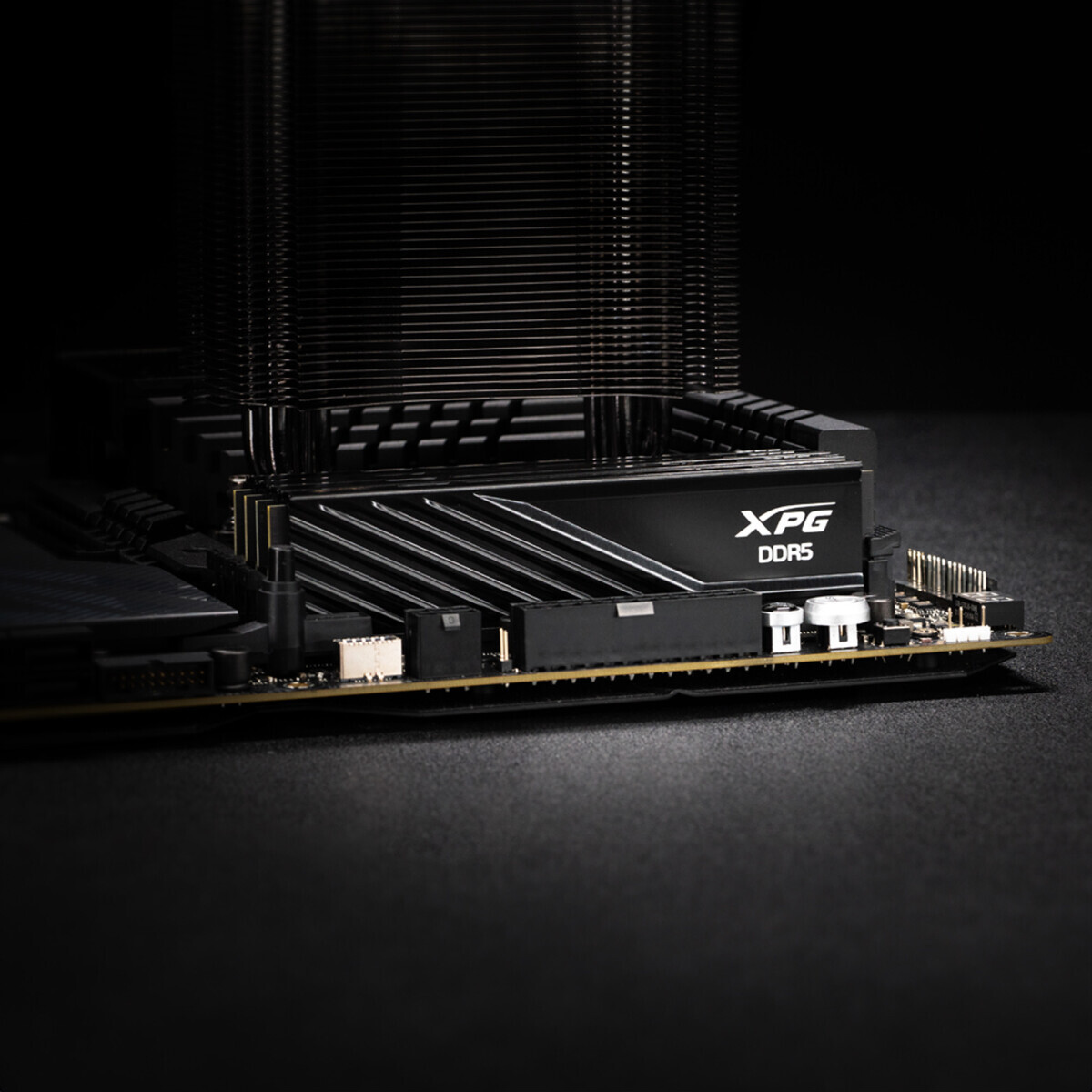 Mémoire vive 32GB DDR5 6000MHz ADATA XPG Lancer Blade (AX5U6000C4816G-DTLABBK) (2x16GB KIT) - photo 8