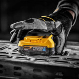 Chargeur + Batterie rechargeable DeWALT DCB1102E2-QW