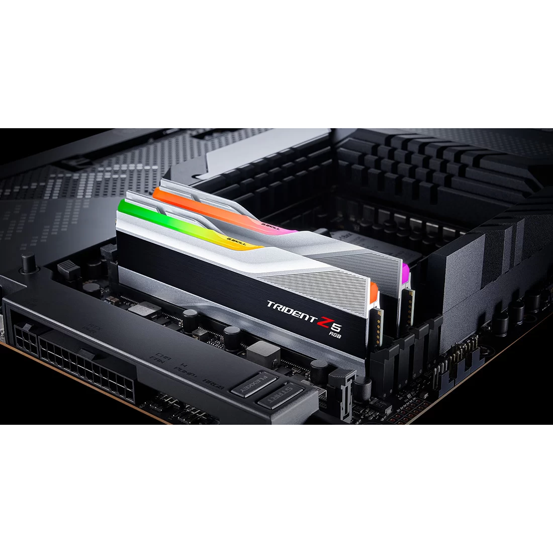 Mémoire vive 32GB DDR5 5600MHz G.Skill Trident Z5 RGB (F5-5600J3636C16GX2-TZ5RS) (2x16GB KIT) - photo 5