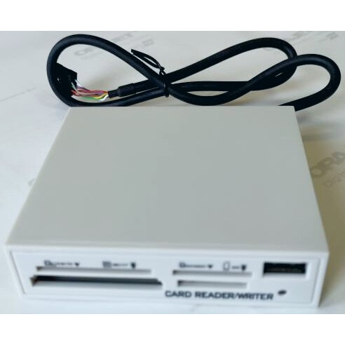 Karšu lasītājs AeroCool AT002 White - foto 2